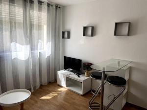 Appartements Appartement secteur Perrin, CHU, Fac, Parking. : photos des chambres