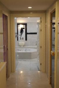 White Line Boutique Hotel