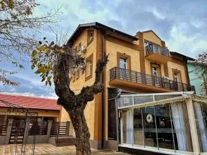 RELAX - Guest House Varshets - Spantschewzi