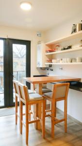 Araucaria amplio departamento en la mejor ubicacion