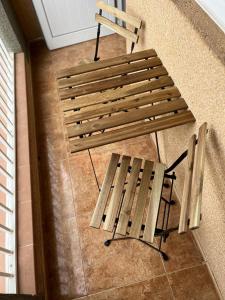 La Petite-home near AirPort-wifi-garage-elevator-homely