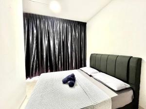 7Pax MMU , Tamarind Square Cyberjaya Free Parking