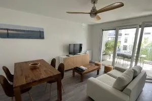 Appartement cosy 80m2 au pied du tram de Bordeaux - 伊斯内斯 Appartement cosy 80m2 au pied du tram de Bordeaux - 伊斯内斯