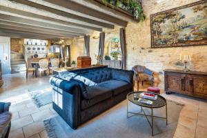 Villas Hameau du Chateau de Giverzac, gites luxueuses : photos des chambres