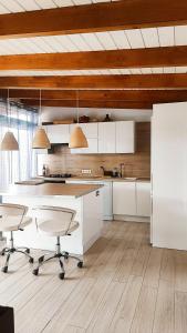 Beautiful chalet with wifi and free parking