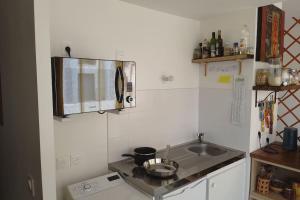 Appartements Harmonia, Studio (30m2) en centre ville : photos des chambres