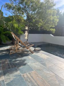 Bord de mer + piscine