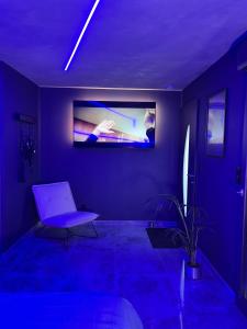 Love hotels Chambre romantique avec Spa B : photos des chambres