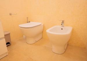 Mansarda Shakespeare - Car Parking