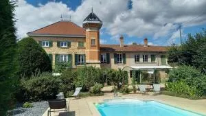 La Tour Bleue - Cormoranche-sur-Saône