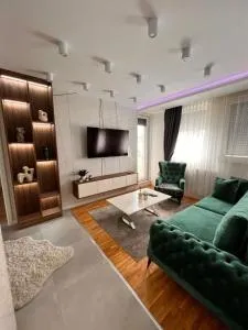 Apartman Exit - Humke