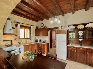 Villa Toula with pool Nr Armeni Crete