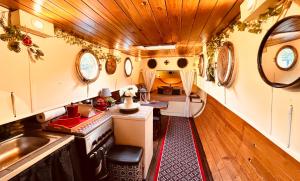 Bateaux-hotels Tres jolie peniche a louer : photos des chambres