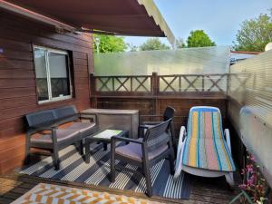 Campings Chalet/mobil-home avec grande terrasse : photos des chambres