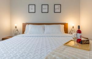 Cozy AirportHouse 5 min del aeropuerto WiFi parking privado