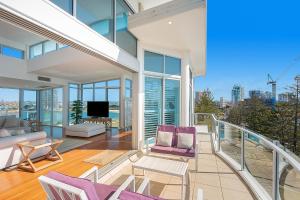 Nielsen on the Park Unit 6