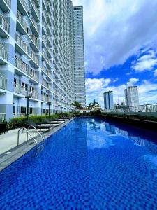 Coast Residences, Roxas Blvd, Pasay City