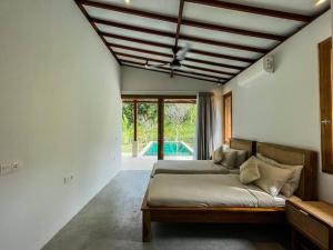 Villa MALI - Easy Getaway for 4 - Kuta Central