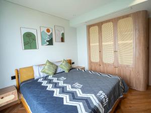 HaLong Bayfront Duplex Apartment