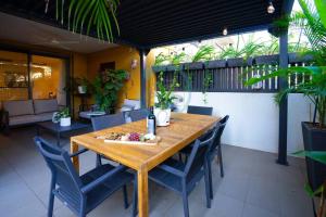 Zen Seaside 1BR Waterfront Apt