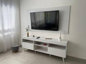 Apartamento quarteirão da praia (Boqueirão)