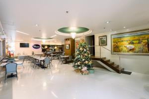 Allure Hotel & Suites