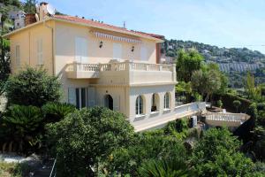 MAISON AVEC SPLENDIDE VUE MER et MONACO 5 minutes des PLAGES