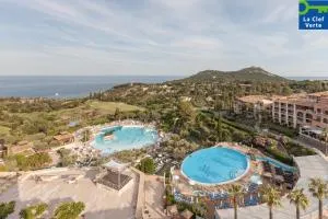 Village Pierre & Vacances Cap Esterel - Saint Raphaël Village - 阿盖