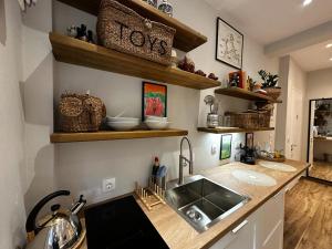 Theodores cosy apartment