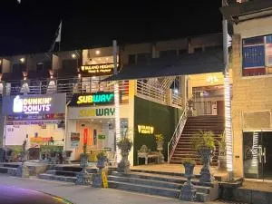 BULAND HEIGHTS - Upper Topa