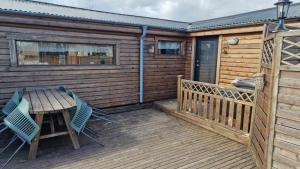 Thingvellir Lake Cottage