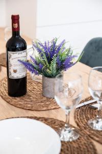 Sliema 2BR Backyard Flat by Arco Collection