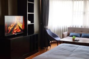 Center of NimmanCozy Studio Room