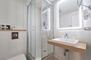 Hotels Kyriad Vannes Centre Ville : photos des chambres