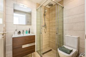 Palm Beach - Luxury family home with pool