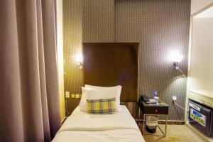 Cube Hotel Dubai