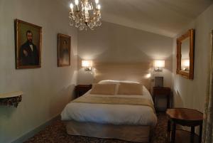 Hotels Le Logis du Pere : photos des chambres