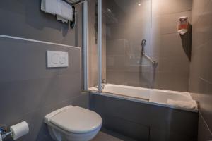 Hotels Hotel Bleu de Mer : photos des chambres