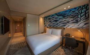 Queen Room room in DoubleTree by Hilton Istanbul - Sirkeci