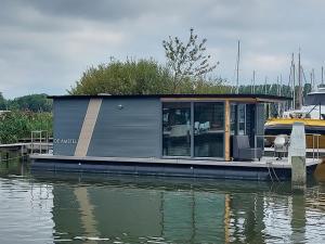 Houseboat De Amstel