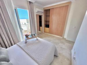 Luxury Villa Ifara private heated pool Free Car except Christmas