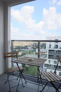 Premium Apartment - Witolda SKY 16th floor - SELF CHECK-IN - Parking