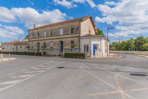 Appartements Bureau Lesparre-medoc, le Port : photos des chambres