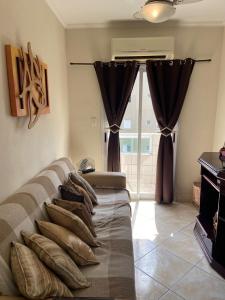 Apto a 50m da praia, com ar condicionado, wifi , portaria 24h