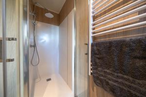 Appartements Le Chant des Pins Lodge & Spa Massif de l'Etoile : photos des chambres