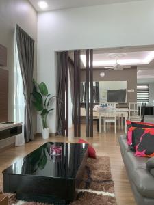 Rumah Sarah Melaka - 4hvězdičkové hotely ve městě Kampong Alor Gajah