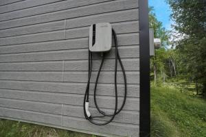 Chalet LHérisson (Modern, Spa, BBQ, waterfront)