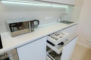 Petrovdom Apartments 13-141 in RC New York Concept House, 74 Antonovycha Street