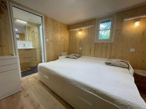 Chalets Chalet avec piscine proche plage : photos des chambres