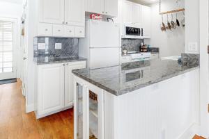 Bernis Ocean View Castle - The Crows Nest